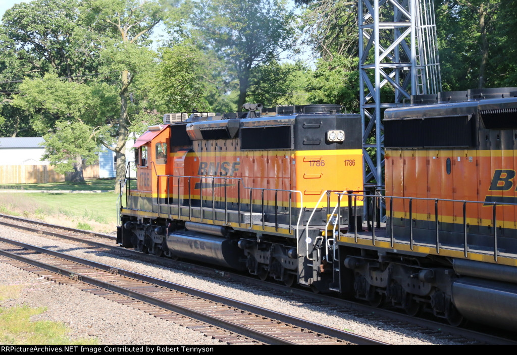 BNSF 1786